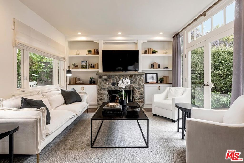 Properties 4 11363 Berwick Street