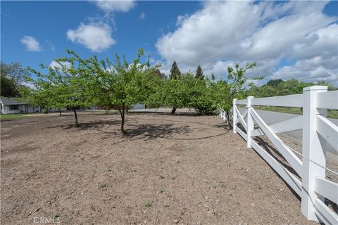 Tiny photo for 17490 Poplar Ave, Atascadero, CA 93422 (MLS # SC26071120)