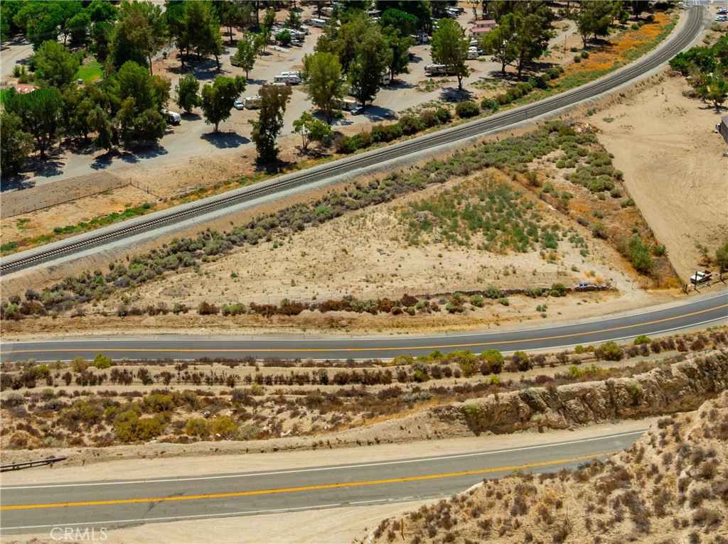 Custom Acton (CACTO) - Land