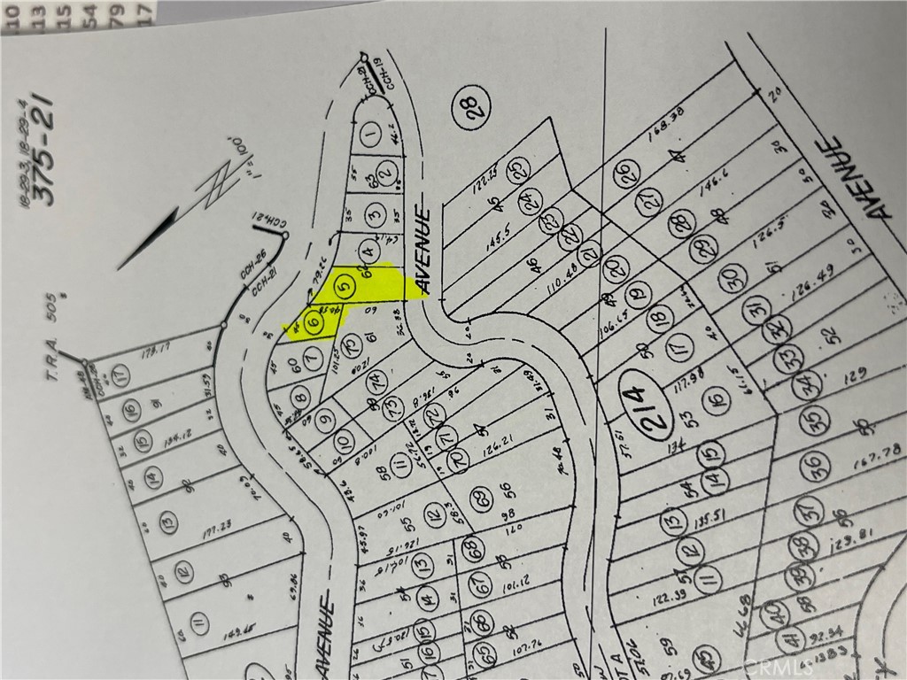 Main image without alt text