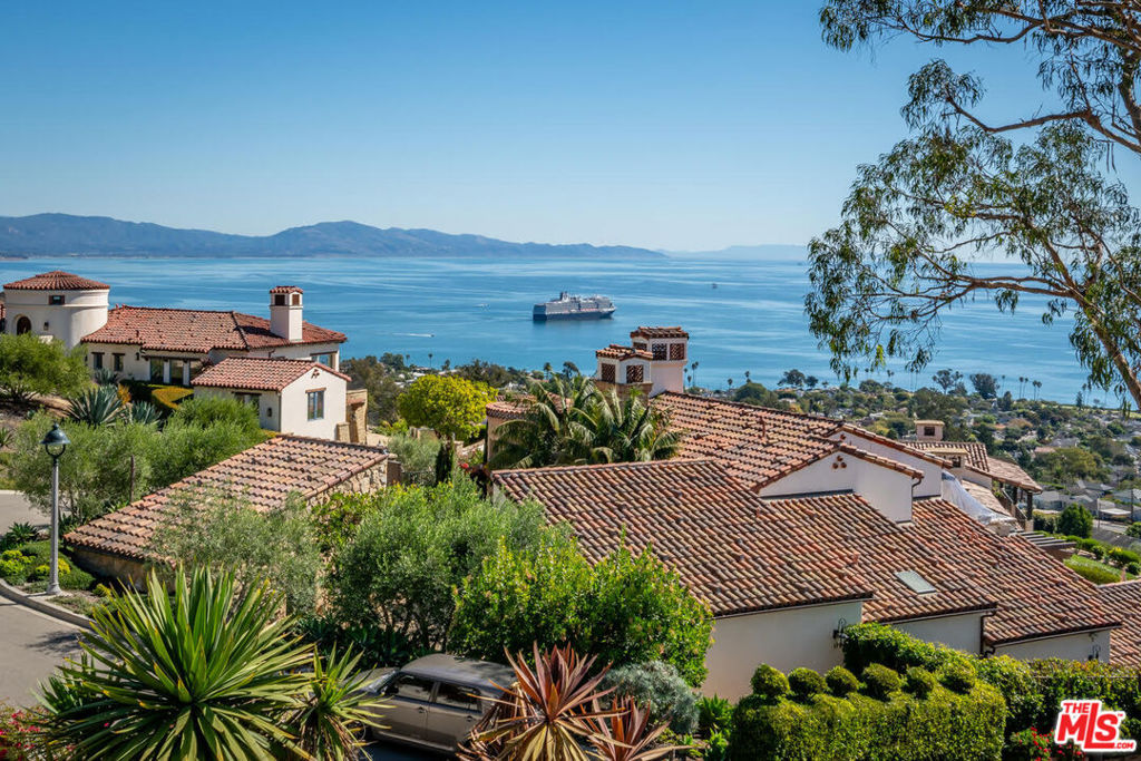 1643 La Vista Del Oceano Drive