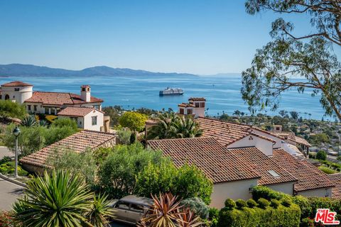 Photo of 1643 La Vista Del Oceano Drive, Santa Barbara, CA 93109 (MLS # 26643957)