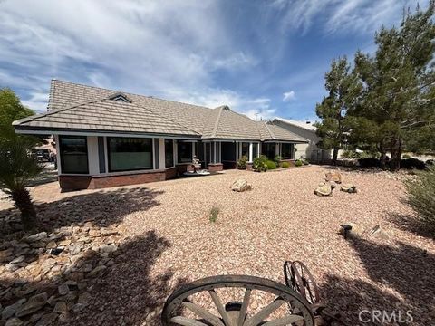 Photo of 17340 Buckthorn Ave, Hesperia, CA 92345 (MLS # HD26075256)