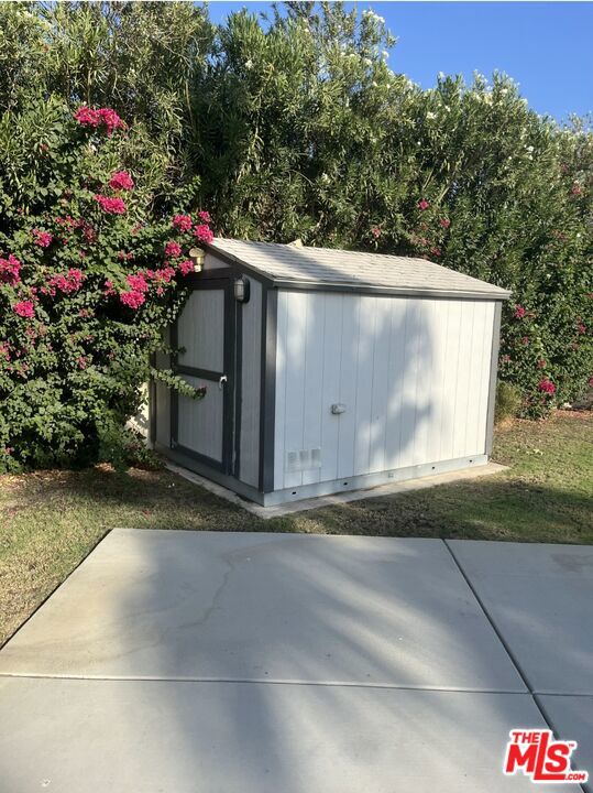 84136 Avenue 44 217