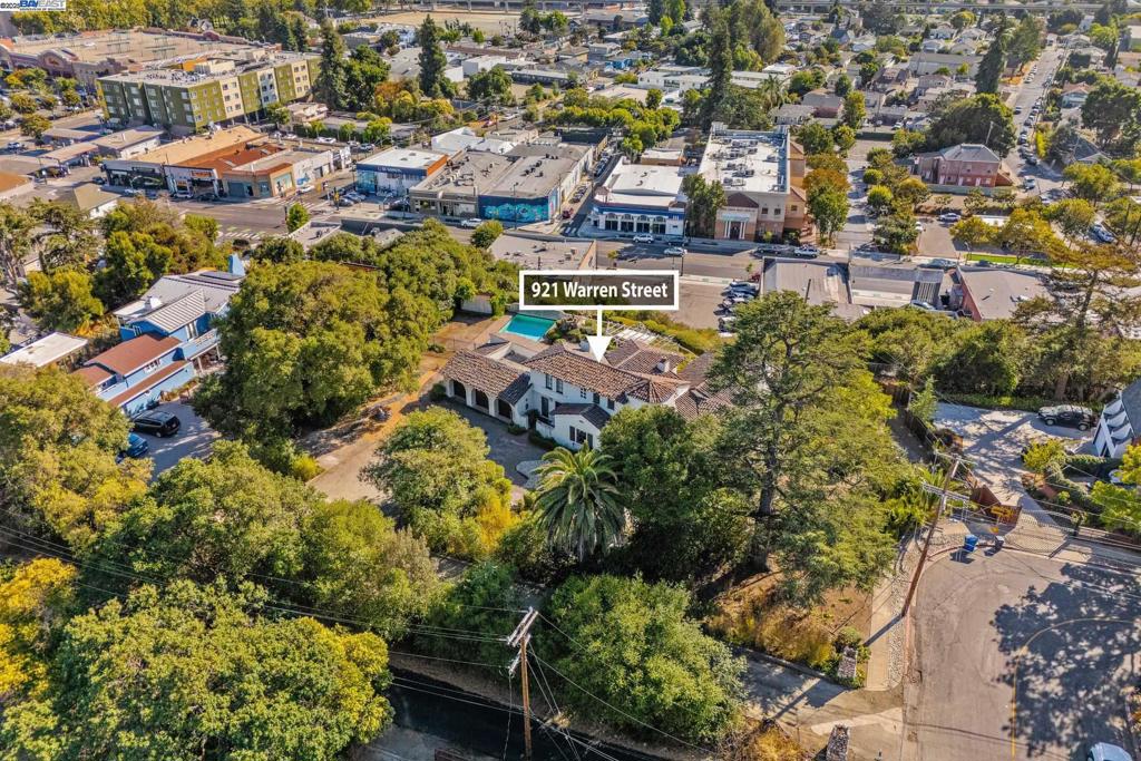 HAYWARD - Residential