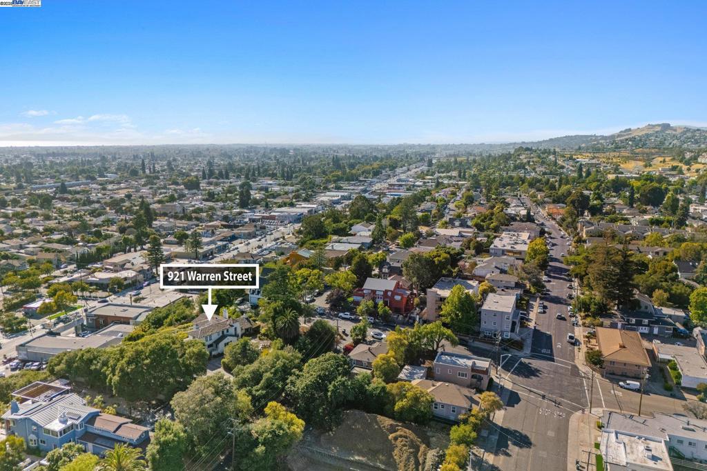 HAYWARD - Residential