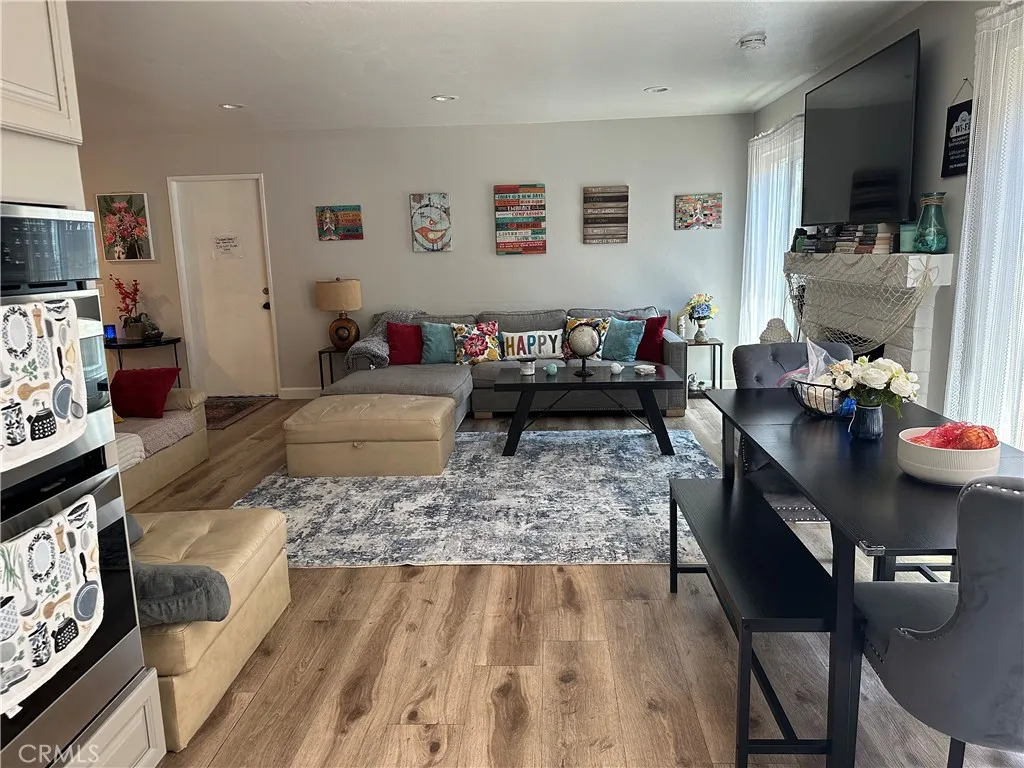 Fountain Valley, California 92708, United States, 5 Bedrooms Bedrooms, ,4 BathroomsBathrooms,Residential,Active,177009