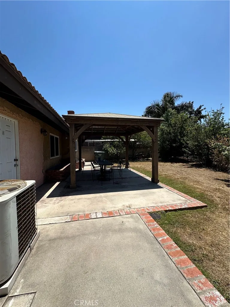 Fountain Valley, California 92708, United States, 5 Bedrooms Bedrooms, ,4 BathroomsBathrooms,Residential,Active,177009