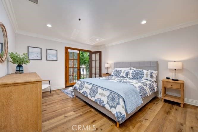 1520 N El Camino Real