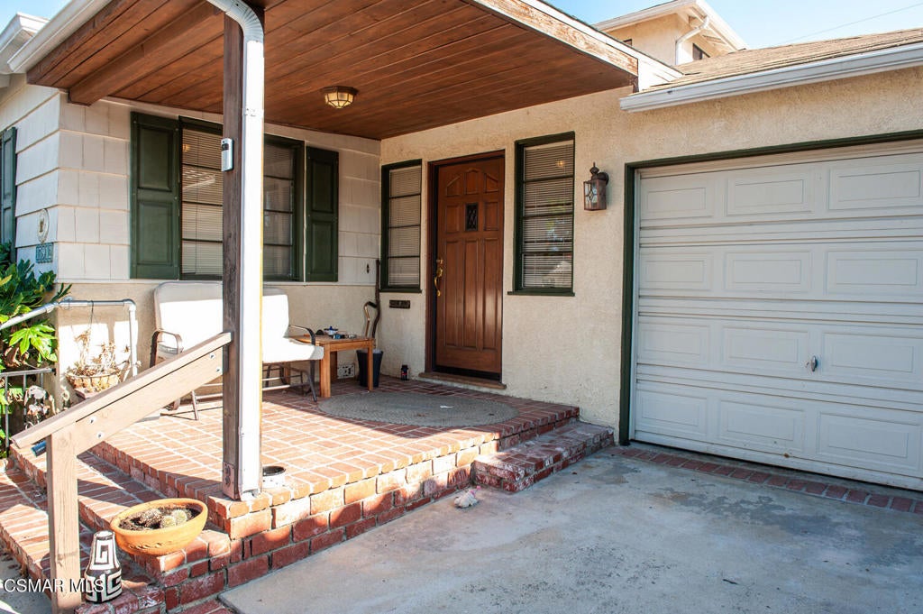 17912 Tiara Street