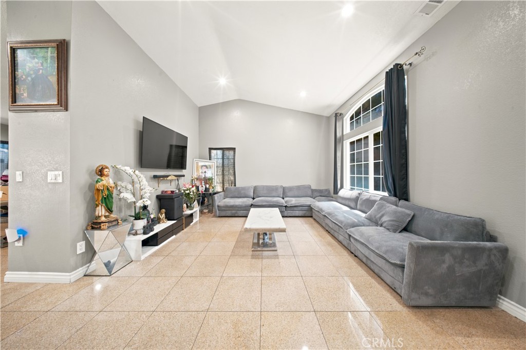 37328 Festival Court