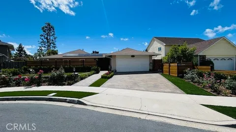 MLS: OC26079493