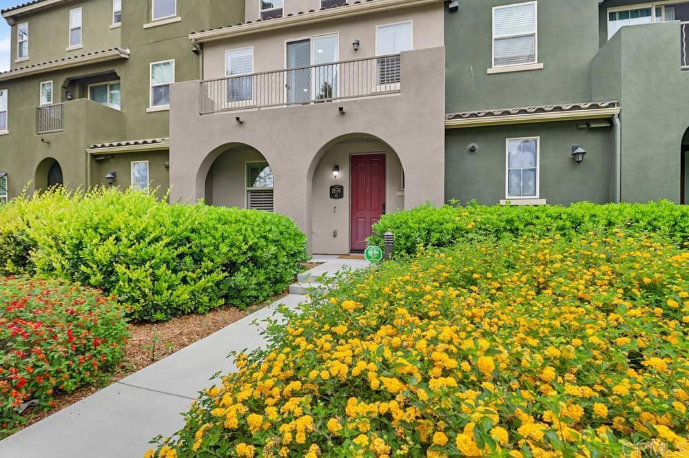 1876 Champagne Court 6