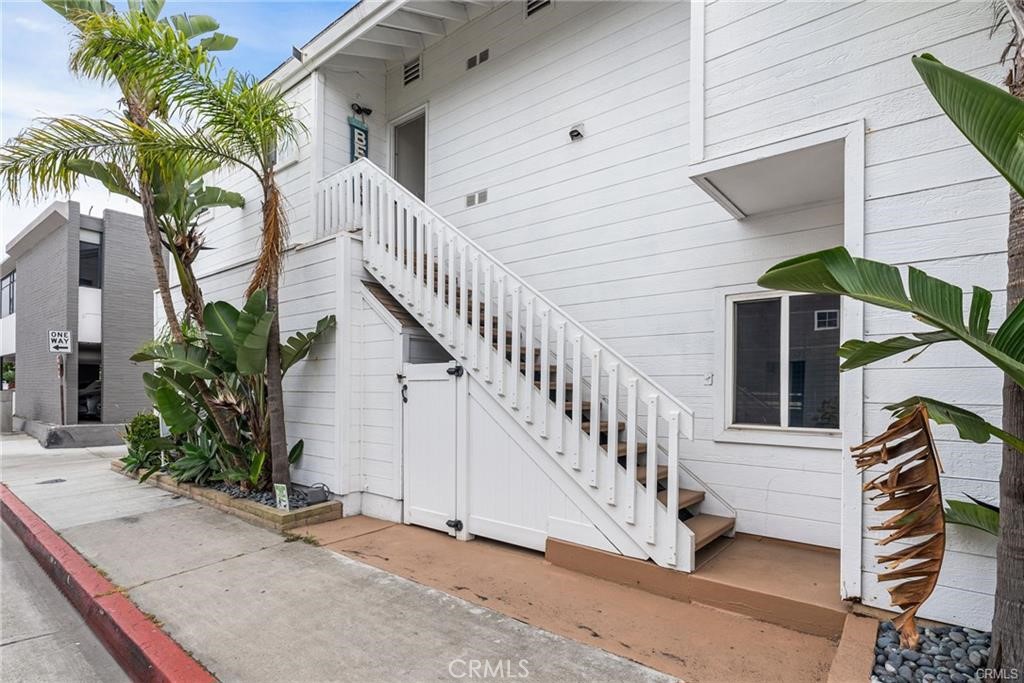 410 Clubhouse Avenue