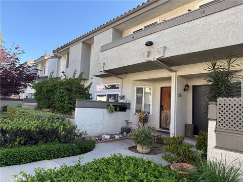 38 Brownfield Lane Pomona CA 91766