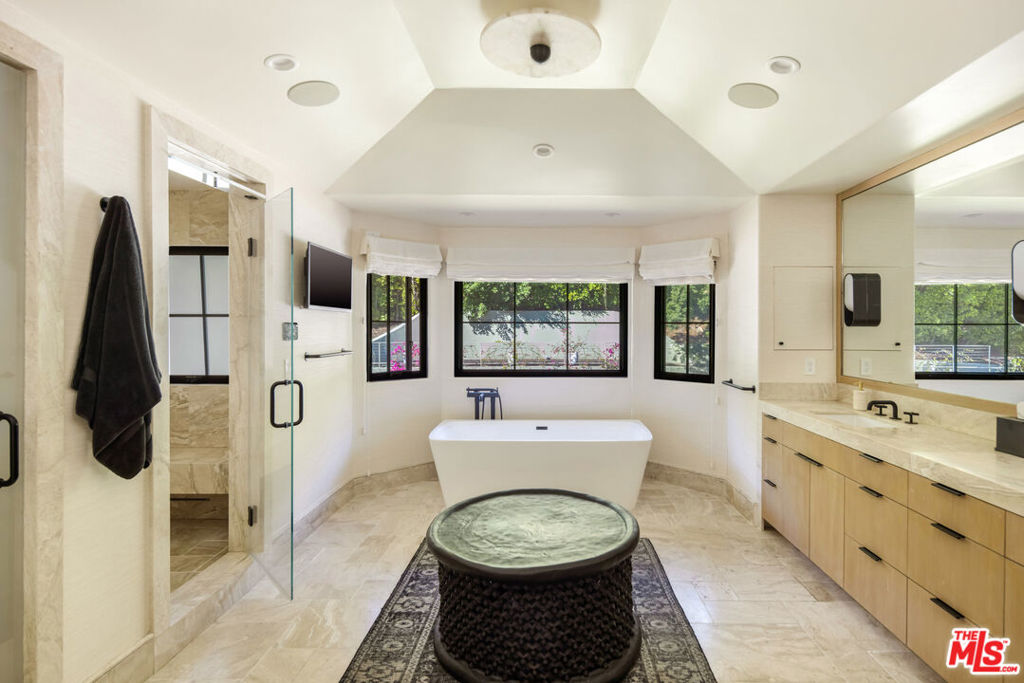 Willow Glen Estates/Hollywood Hills - Residential