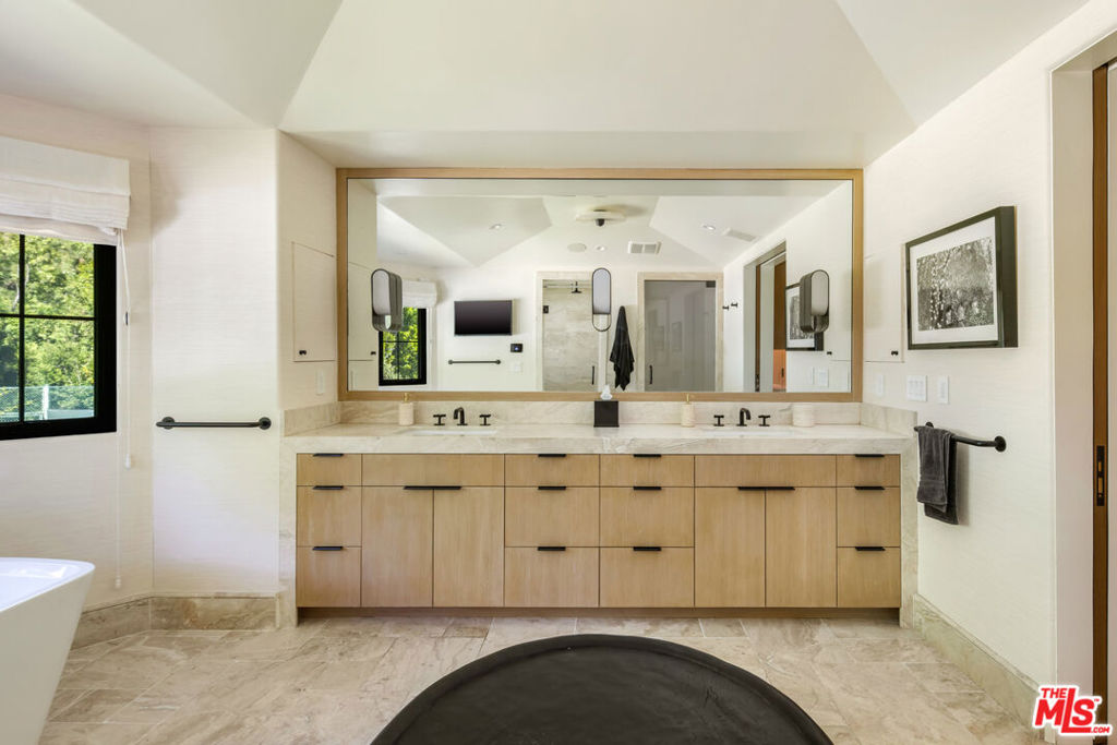 Willow Glen Estates/Hollywood Hills - Residential