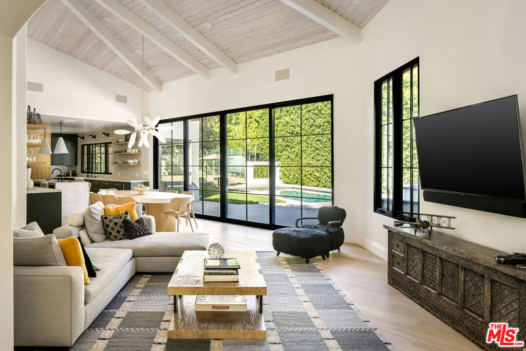 Willow Glen Estates/Hollywood Hills - Residential