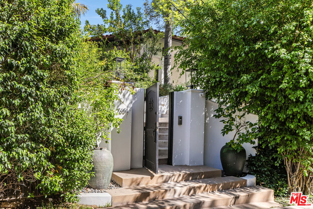 Willow Glen Estates/Hollywood Hills - Residential