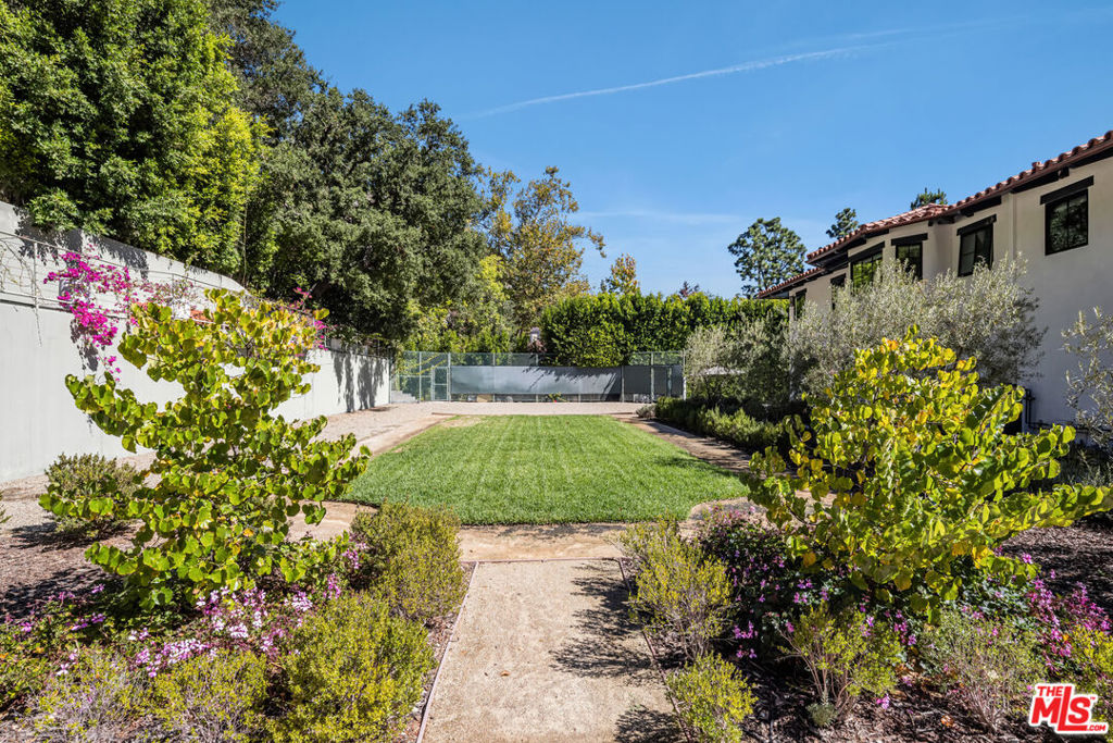 Willow Glen Estates/Hollywood Hills - Residential