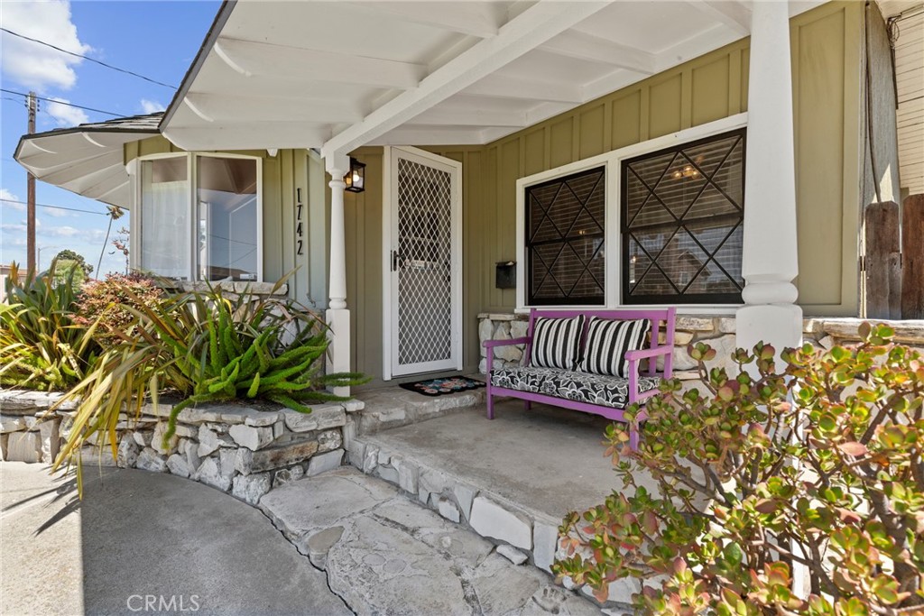 1742 253rd Street