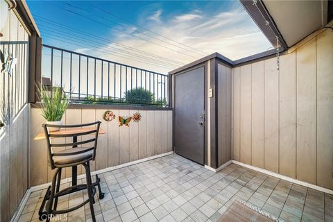 Tiny photo for 22421 Sherman Way #10, West Hills, CA 91307 (MLS # CV25268315)
