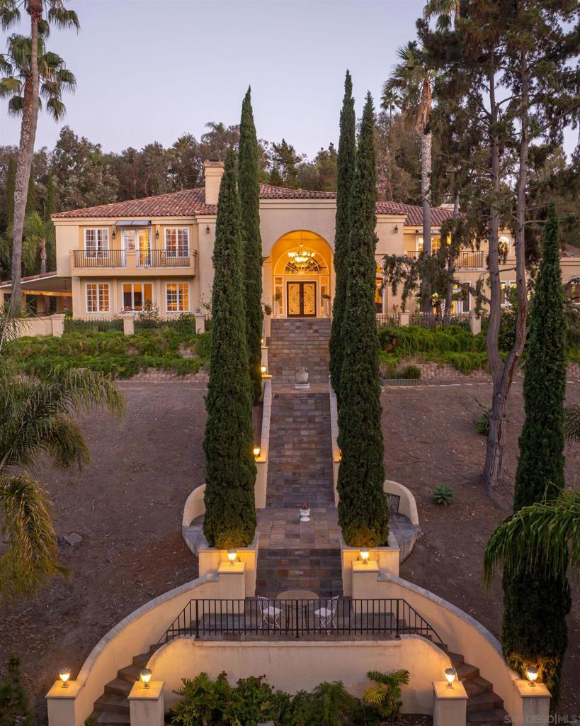 Rancho Santa Fe - Residential