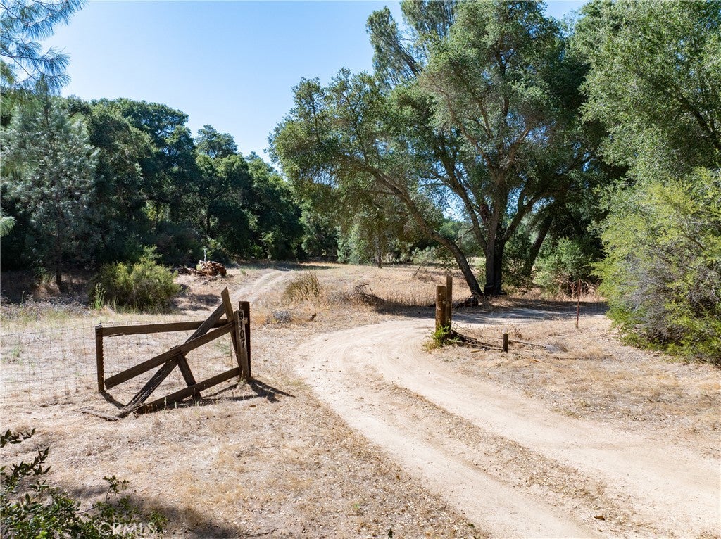 9107 Horseshoe Canyon Road