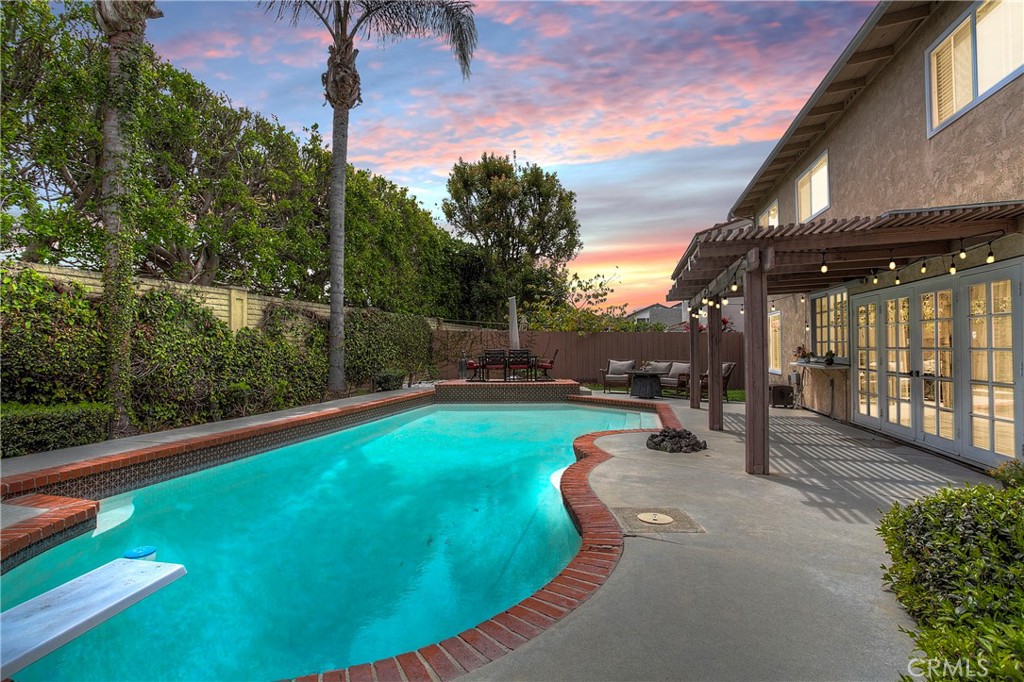 15412 Lorraine Way