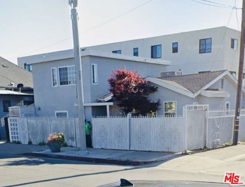 Photo of 3791 S Normandie Avenue, Los Angeles, CA 90007 (MLS # 24463295)