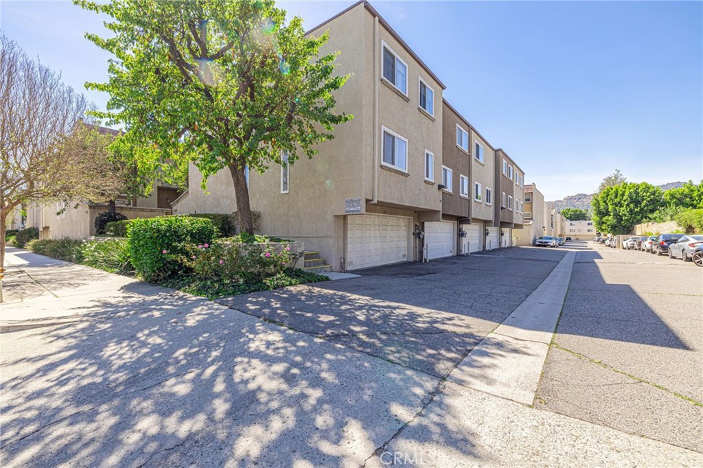 21901 Lassen Street 155