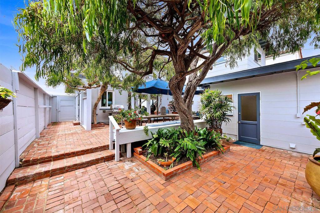 Del Mar - Residential