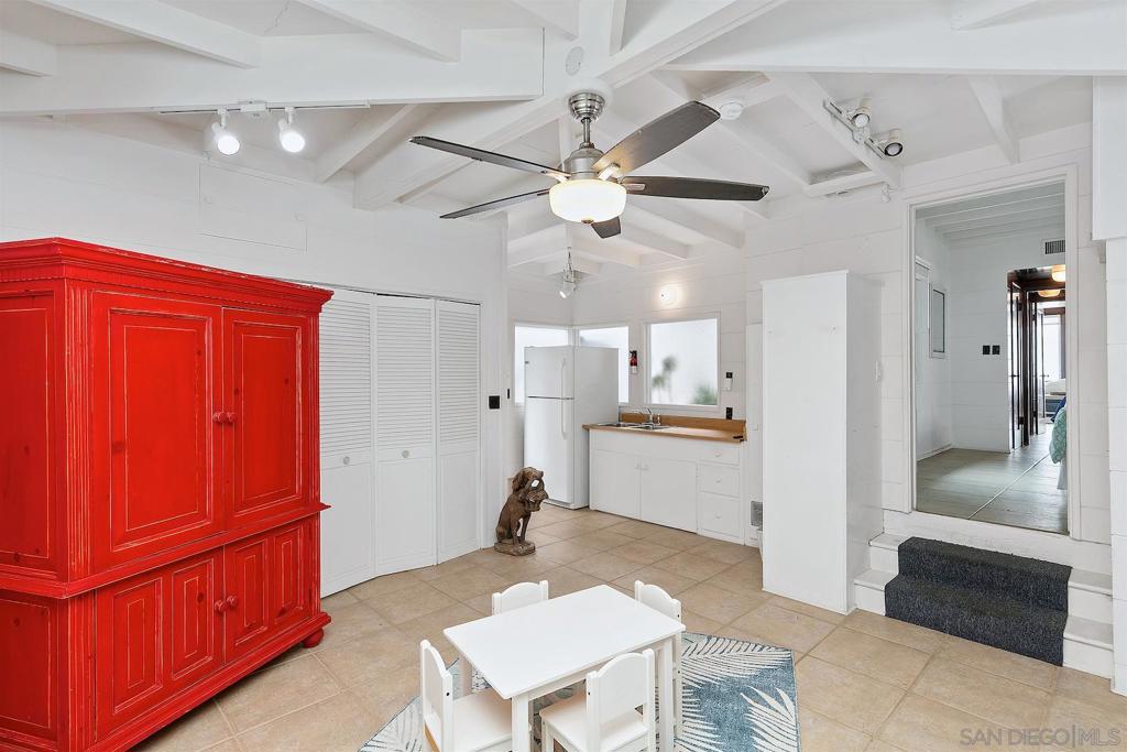 Del Mar - Residential