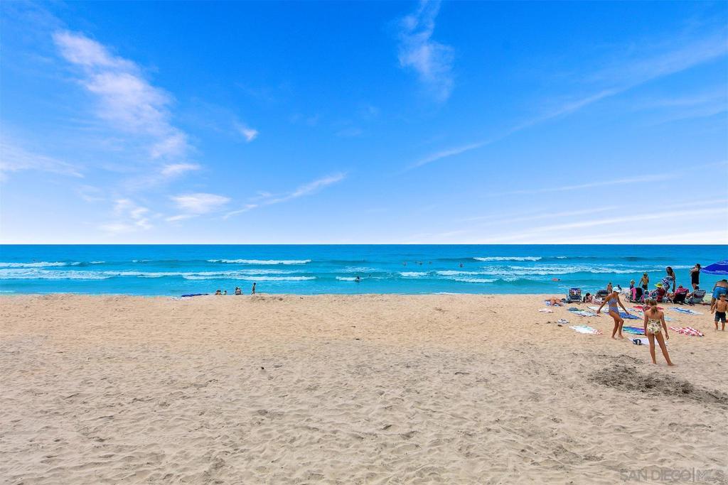 Del Mar - Residential