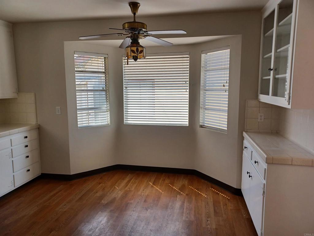 25519 Alliene Av Lomita