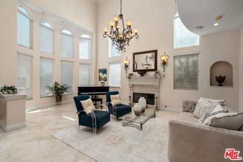 Tiny photo for 5303 Mecca Avenue, Tarzana, CA 91356 (MLS # 26995641)