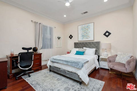 Tiny photo for 5303 Mecca Avenue, Tarzana, CA 91356 (MLS # 26995641)