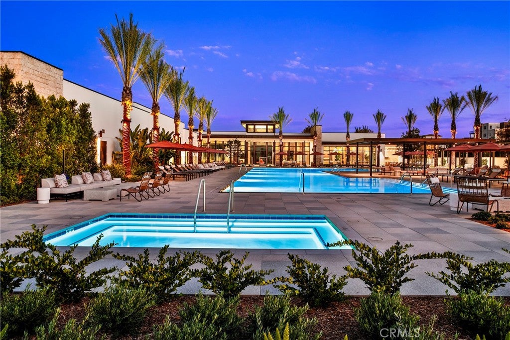 338 Plume Way