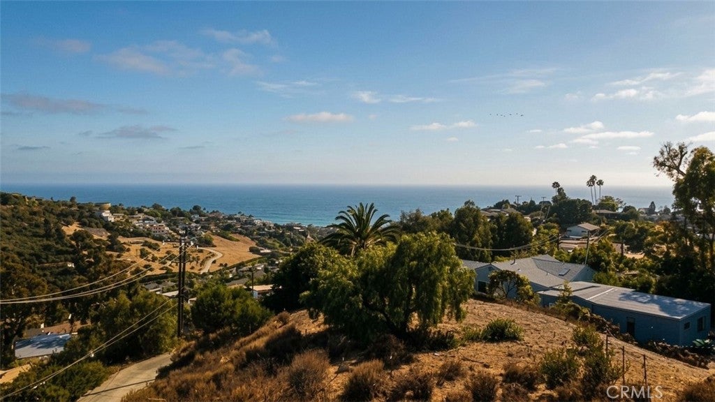 1560 Bluebird Canyon Drive
