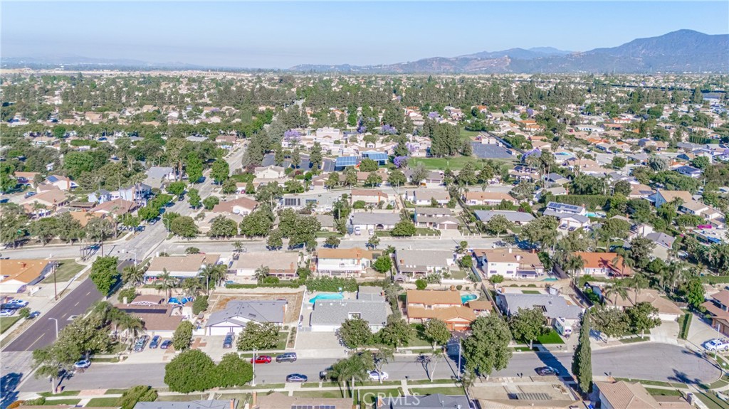 1817 Balboa Way
