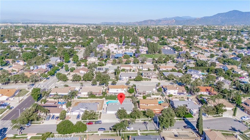 1817 Balboa Way