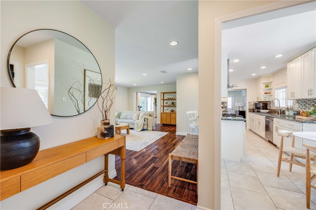 455 W Bennett Avenue