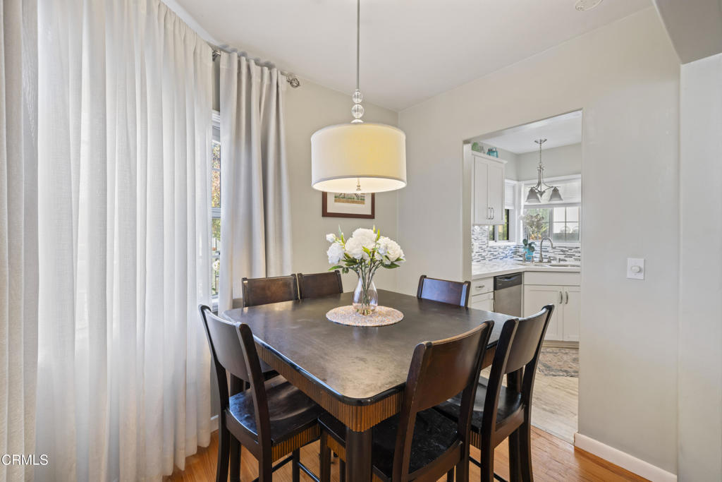 10338 Oro Vista Avenue