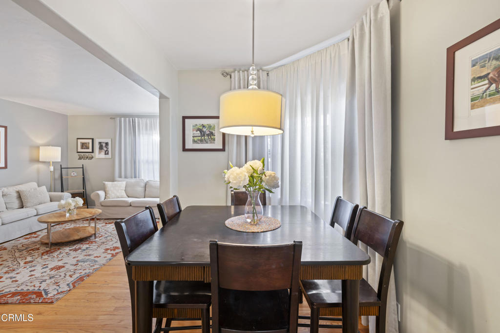 10338 Oro Vista Avenue