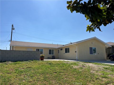 Photo of 3520 S Gauntlet Dr, West Covina, CA 91792 (MLS # TR26065911)