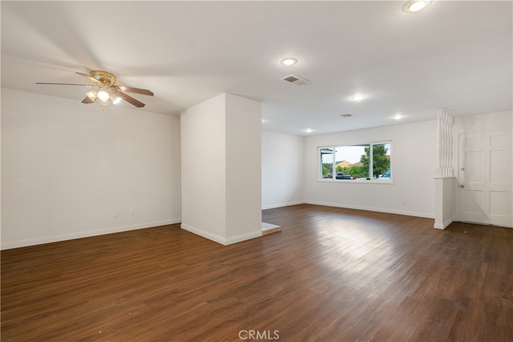 3441 S Gauntlet Drive