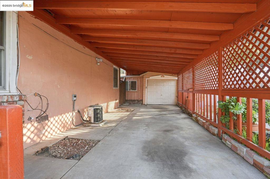 SEQUOYAH - Residential