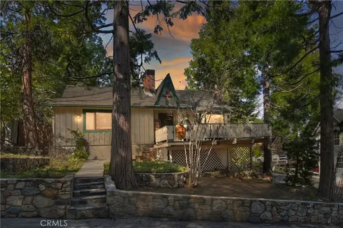 292 Heliotrope Drive, Lake Arrowhead, CA 92352 - MLS#: IG25150556