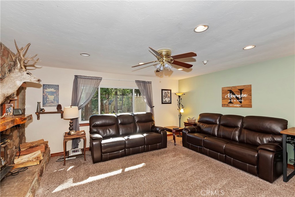 292 Heliotrope Drive