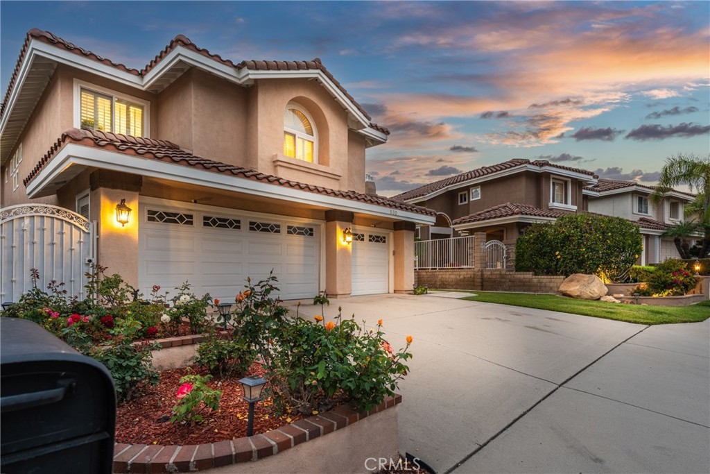 530 S Laureltree Drive